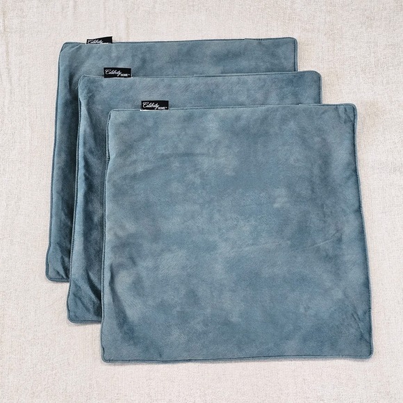 Celebrity Home Other - EUC Lot of 3  Celebrity Home Blue-Green Feathered Velvet Decorative Pillowcases